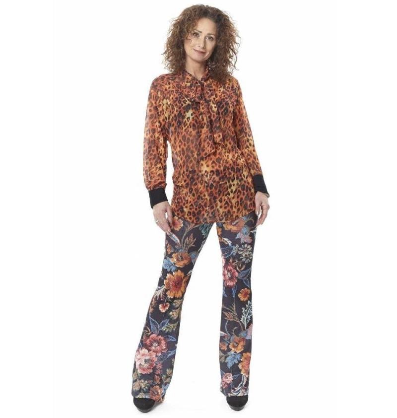 Pussy Top - Tessa Koops