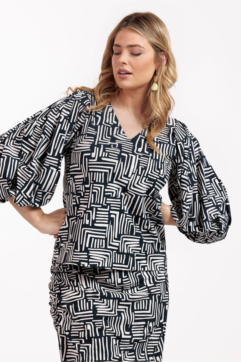 Arlene graphic 3/4 top - Studio Anneloes