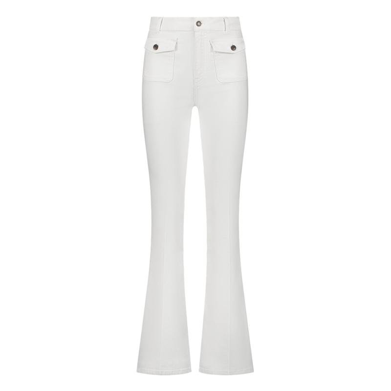 Bella Pockets Flared White Jeans - Fifth House