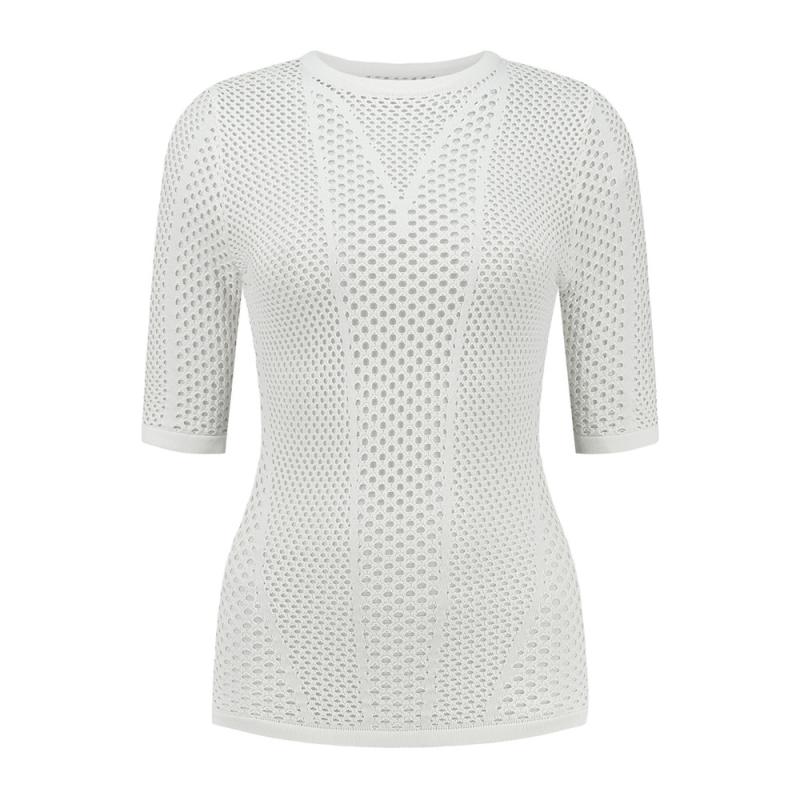 Belem Top - NIKKIE